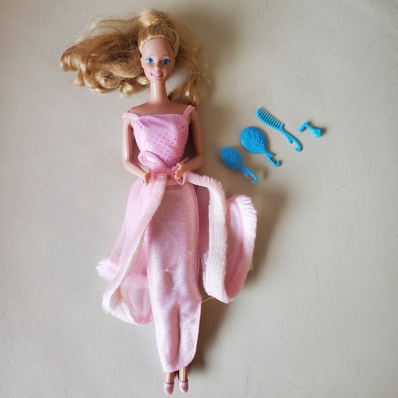 Vintage Mattel 1981 Pink & Pretty Barbie
